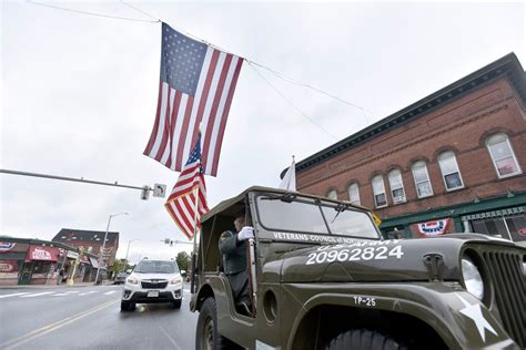 what aaa are open on weekends in massachusetts